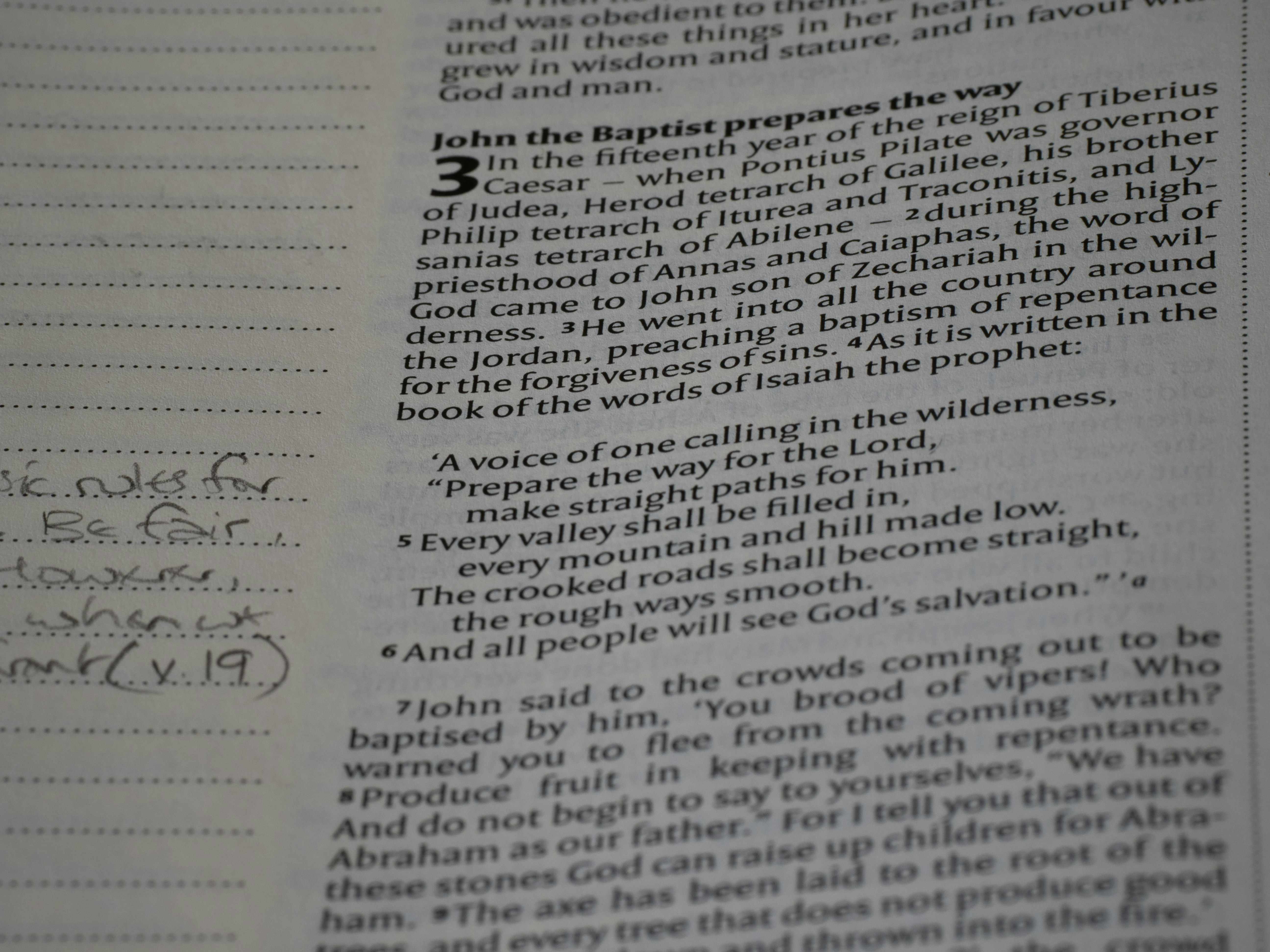 close up, bokeh, bible, new testament, christian, history, text, reading, bible study, devotions, christianity, scripture, Gospel of Luke, Luke, Synoptic Gospel, Gospel,